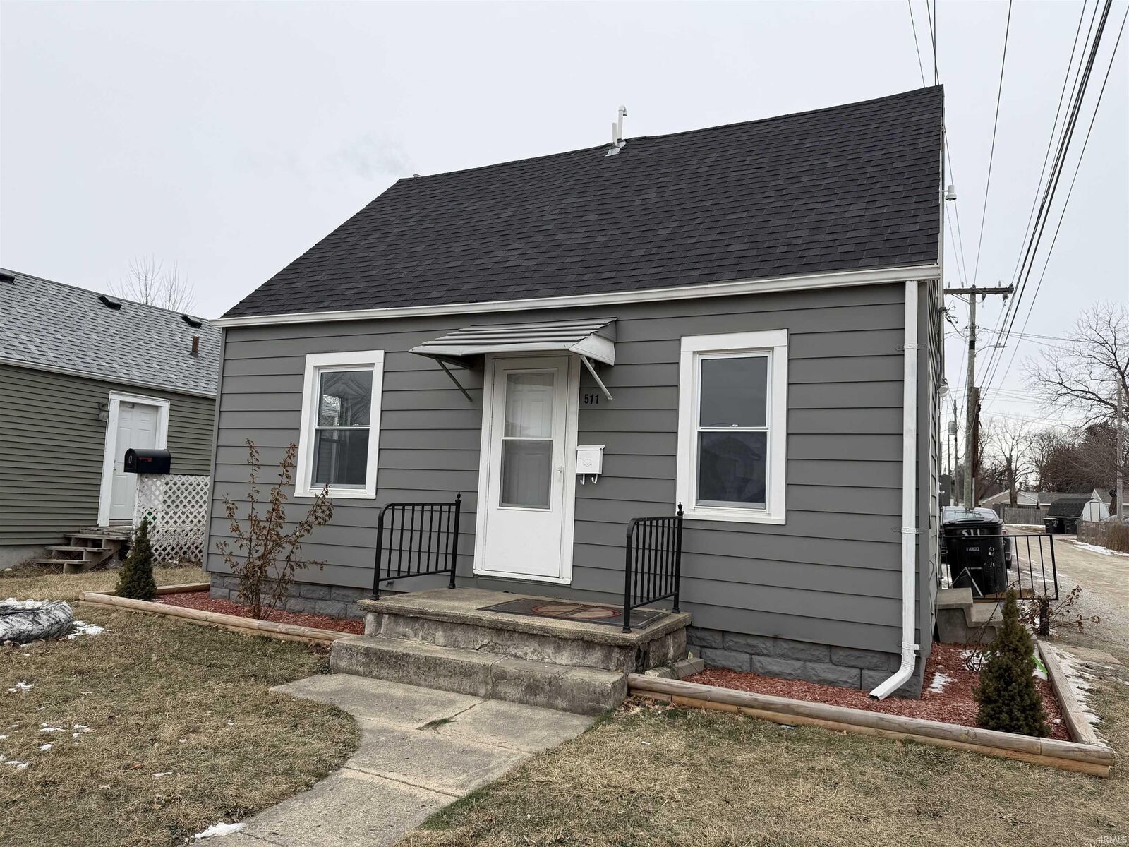 Property Photo:  511 E Pettit Avenue  IN 46806-3152 