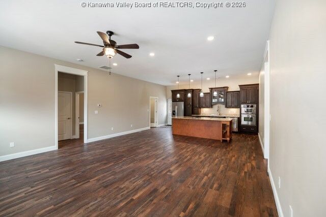 Property Photo:  208 Hemlock Street  WV 25070 