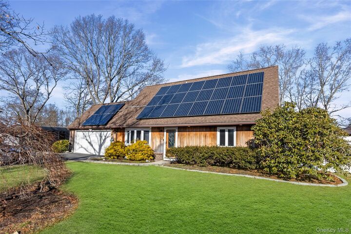 Property Photo:  12 Yellowstone Court  NY 11727 