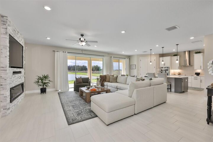 Property Photo:  9497 Ibis Grove Boulevard  FL 33545 