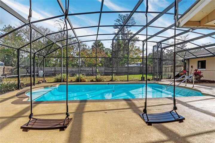 Property Photo:  2255 E Florence Avenue  FL 32724 