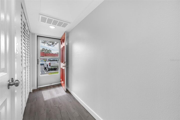 Property Photo:  5860 38th Avenue N 34  FL 33710 