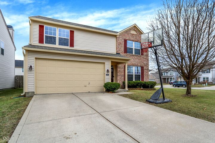 Property Photo:  501 Kennard Lane  IN 46074 