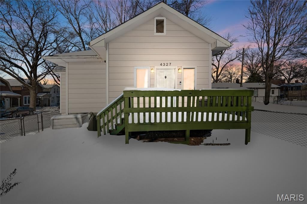 Property Photo: 4327 Jessica Avenue MO 63116