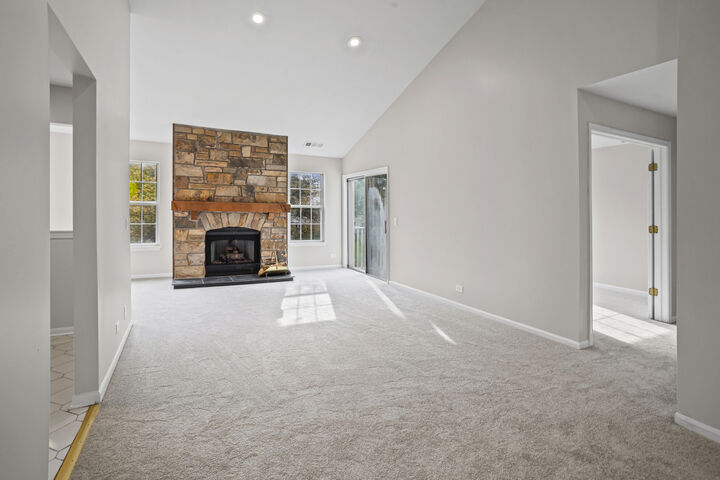 Property Photo: 109 Rob Roy Lane C IL 60070