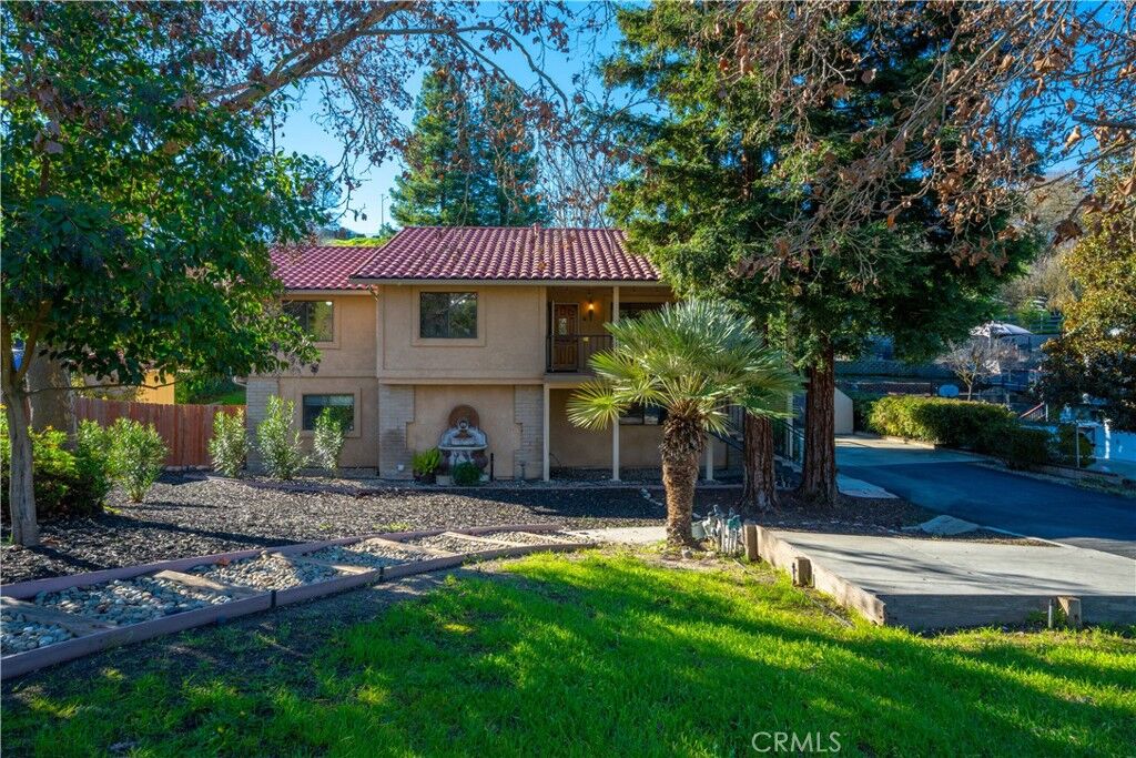 Property Photo: 616 Jackson Drive CA 93446