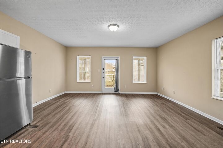 Property Photo:  2417 Mentor Rd  TN 37777 