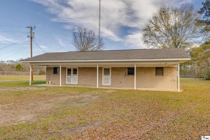Property Photo:  2977 Winnsboro Road  LA 71202 