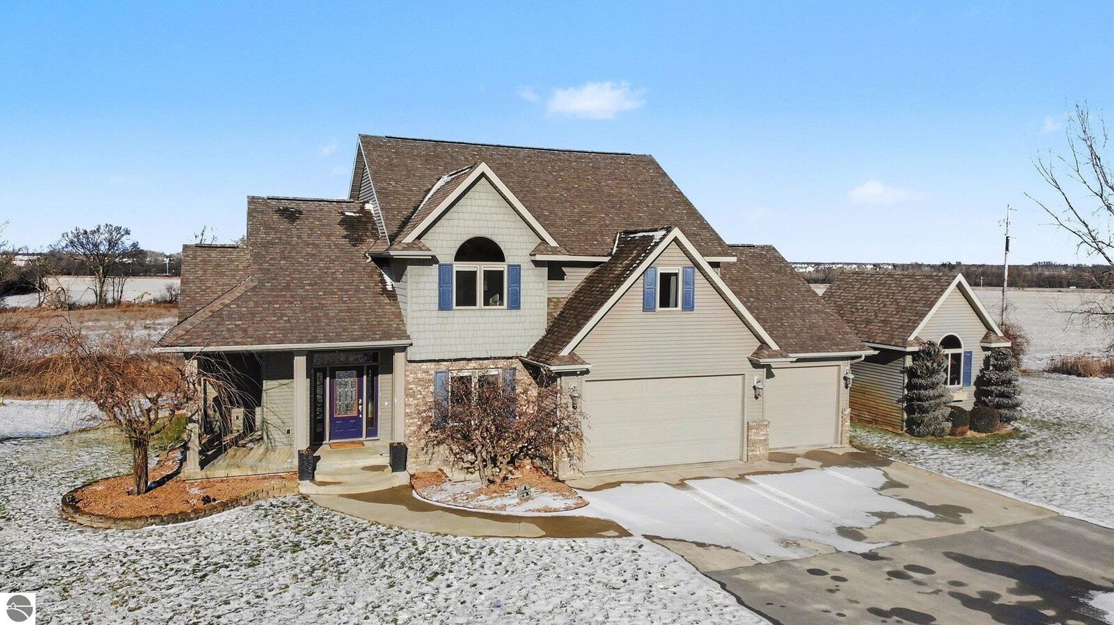 Property Photo:  4349 E Wing Road  MI 48858 