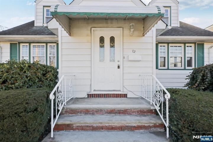 Property Photo:  72 Washington Avenue  NJ 07407 