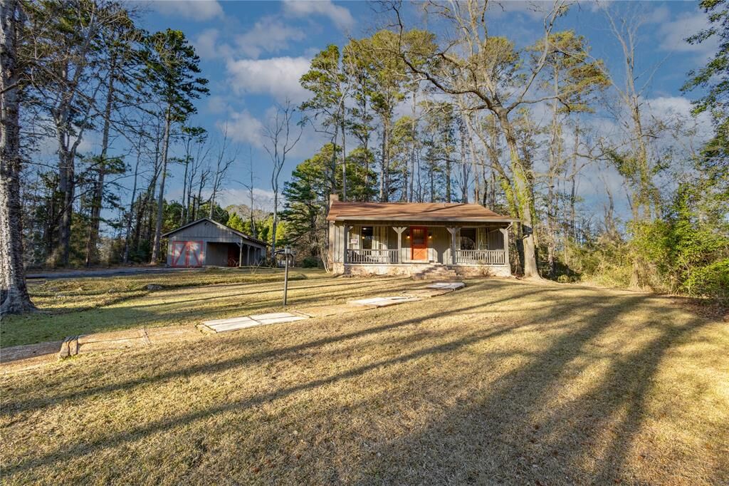 Property Photo:  5123 Fm 49  TX 75773 