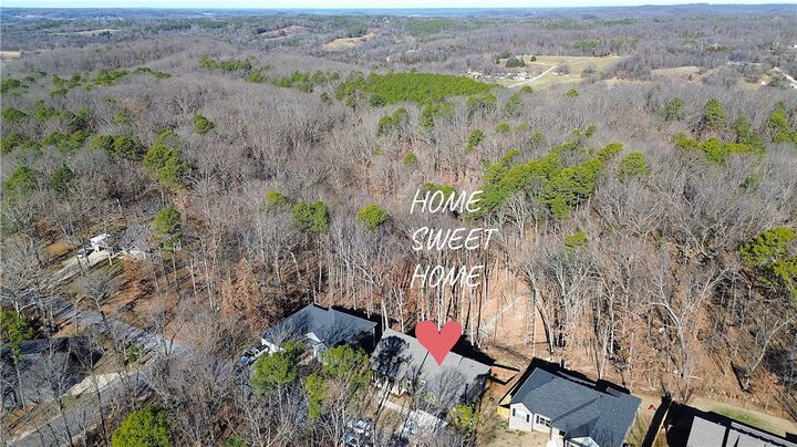 Property Photo:  20 Greenodd Drive  AR 72714 