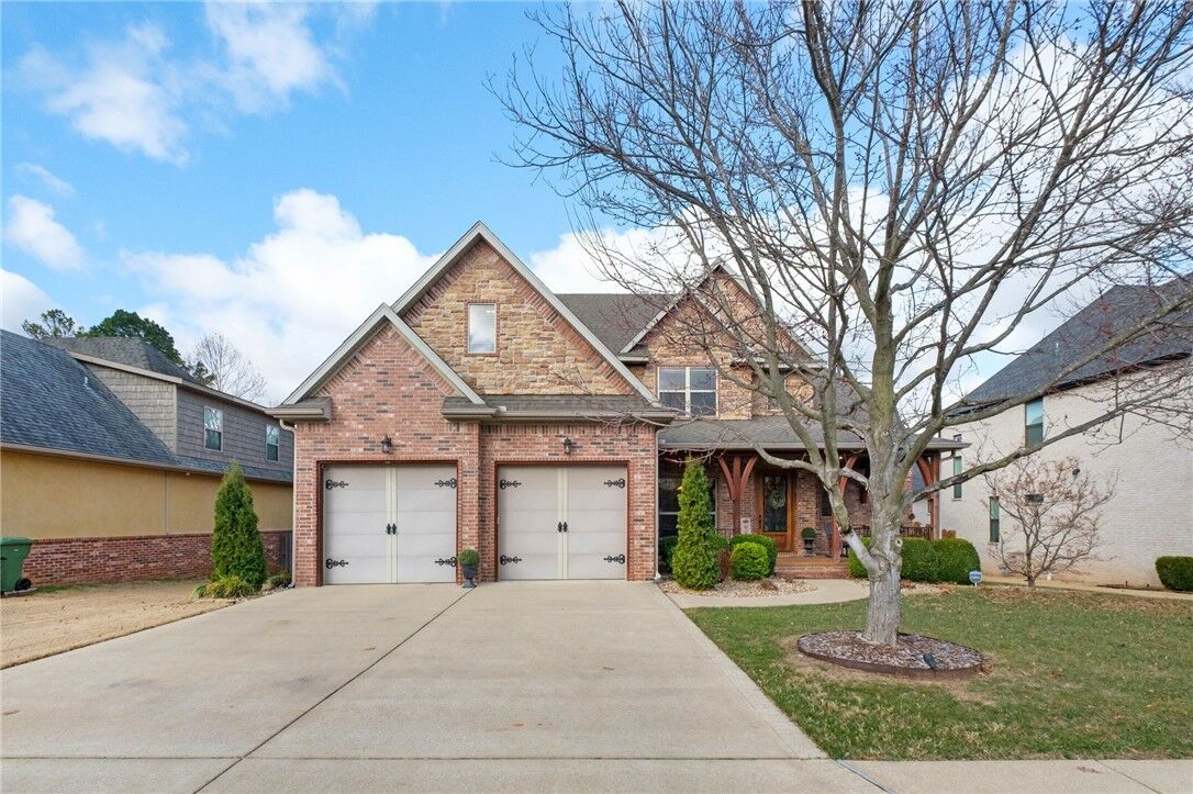 Property Photo:  5610 Brighton Road  AR 72758 