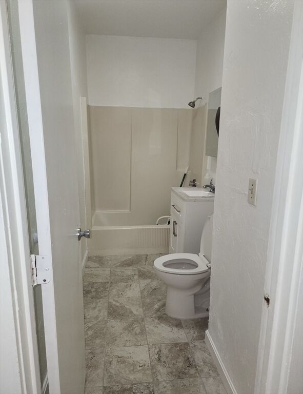Property Photo:  52 Deering 2  MA 02126 