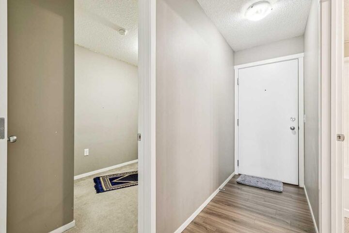 Property Photo: 4641 128 Avenue NE 3312 AB T3N 1T3