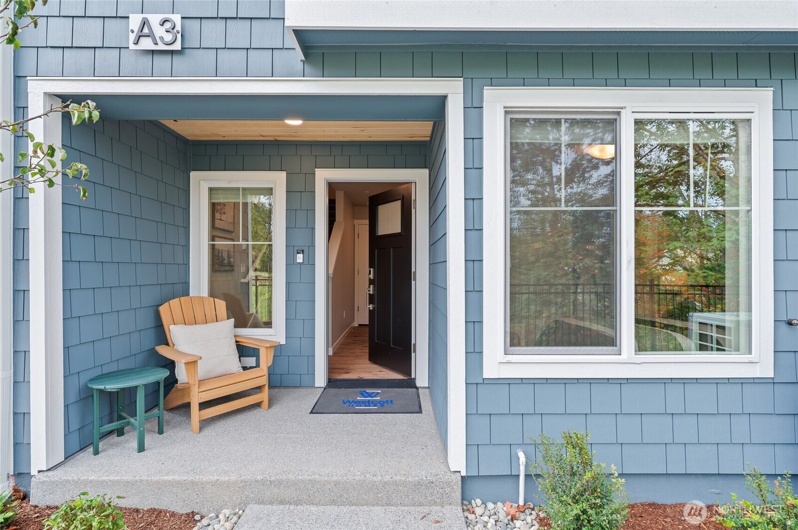 Property Photo:  14424  Madison Way C3  WA 98087 