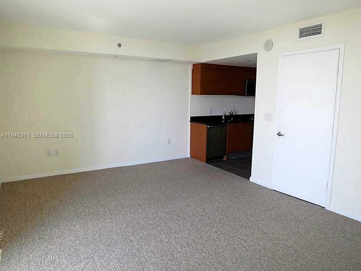 Property Photo:  50 Biscayne Bl 4509  FL 33132 