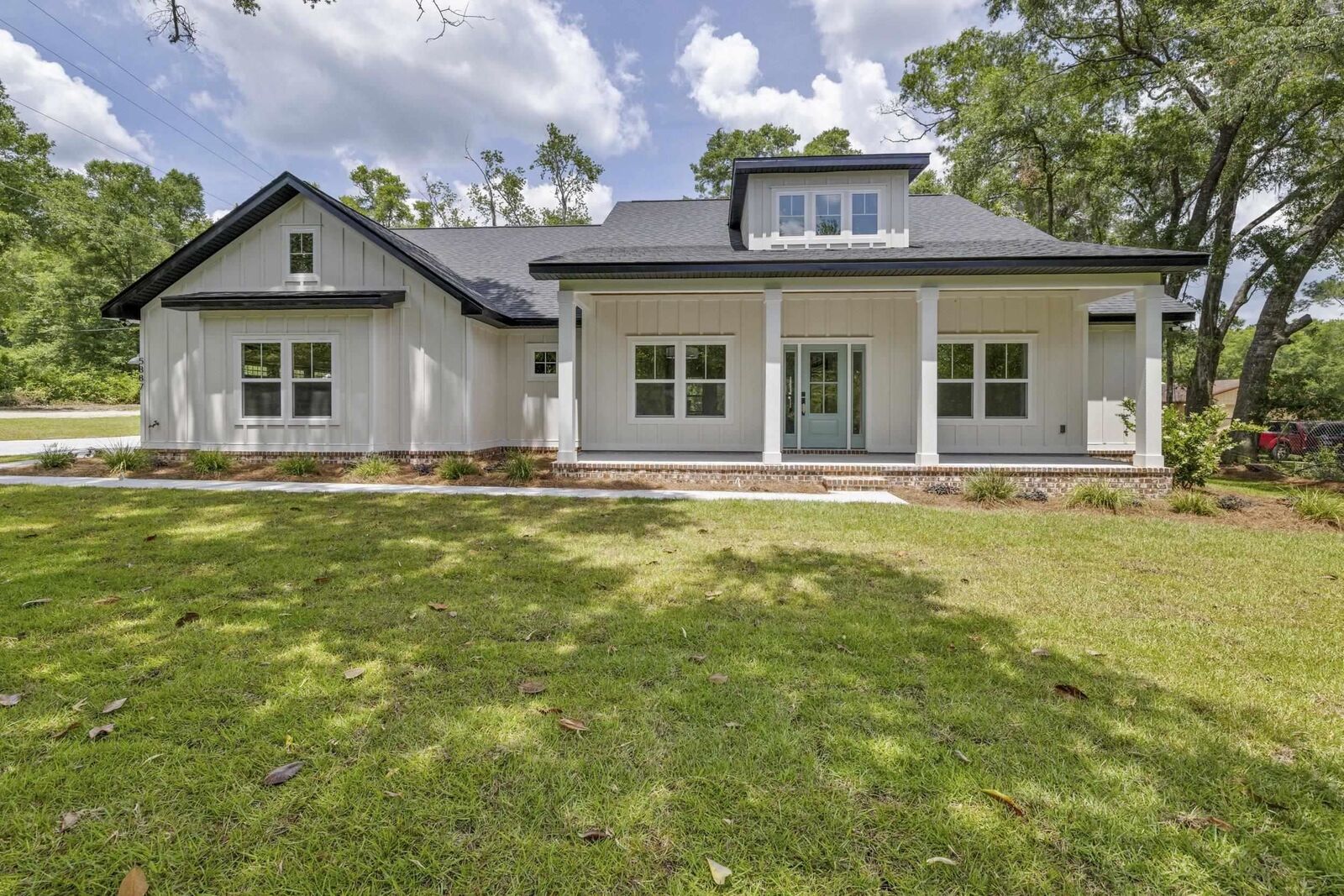 Property Photo:  5887 Williams Road  FL 32311 