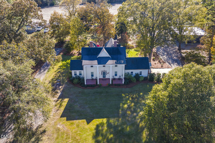 Property Photo:  129 Kipling Road  NC 27526 