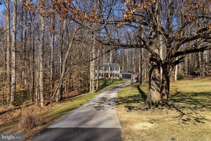 Property Photo:  5356 Wade Lane  VA 22192 