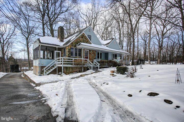 Property Photo:  47 Blue Bird Trail  PA 17320 