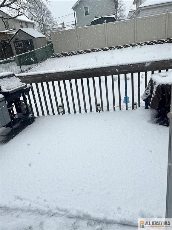 Property Photo:  520 Henry Street  NJ 08879 