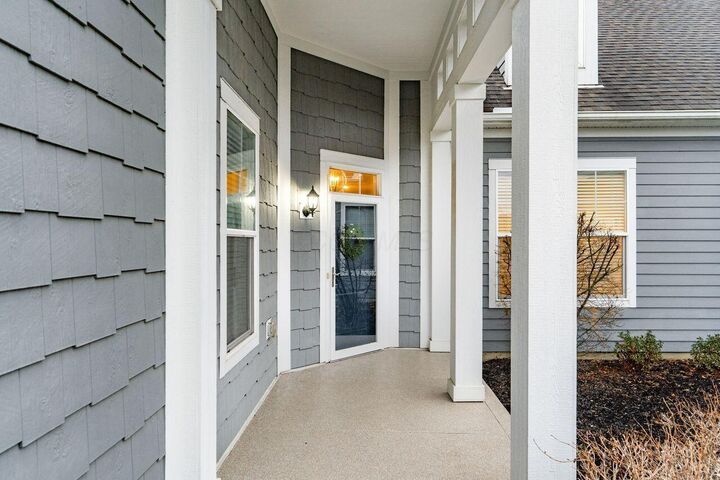 Property Photo: 350 Summer Tree Way OH 43035