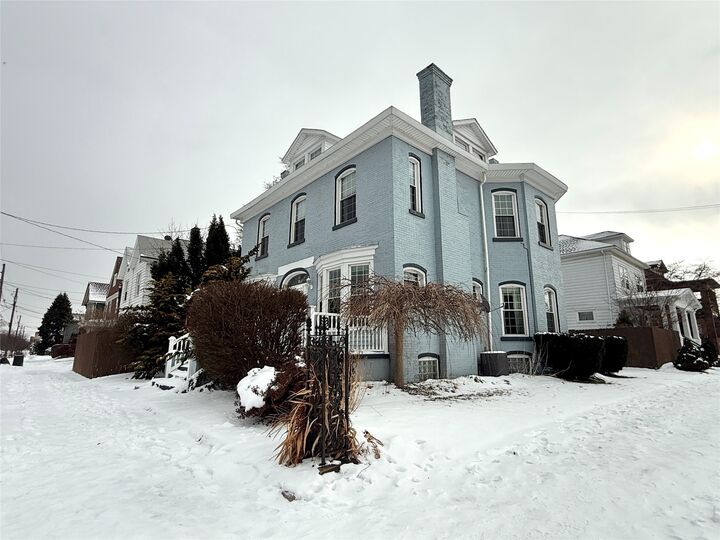 Property Photo:  461 W 7th Street  PA 16502 