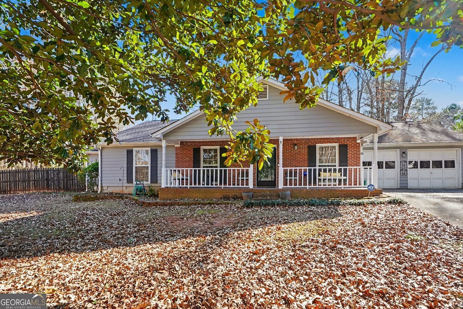 Property Photo:  8671 Twin Oaks Drive  GA 30236 