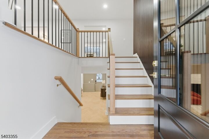 Property Photo:  1231 Sunnyfield Ln  NJ 07076 