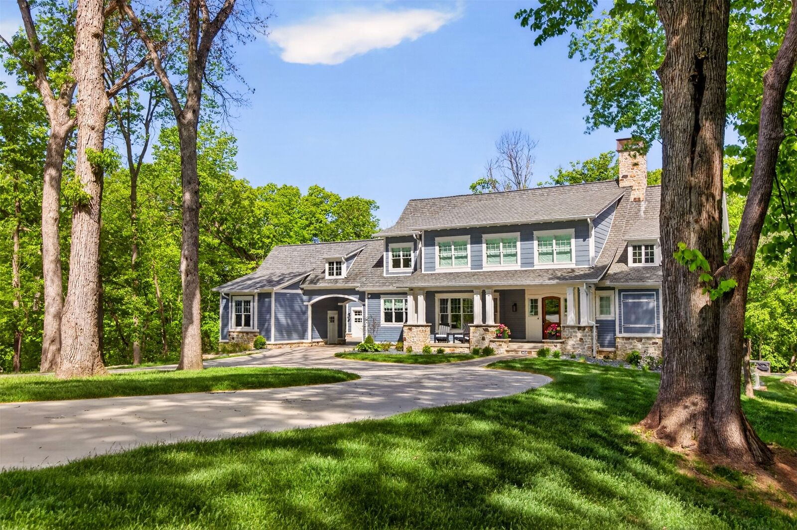 Property Photo: 3423 NW 76th Drive IA 50023