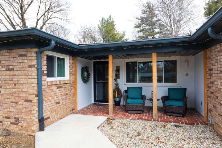 Property Photo:  3932 Wyandotte Trail  IN 46240 