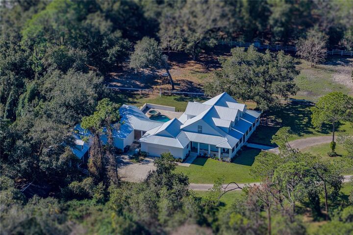 Property Photo:  209 Frenchmans Creek Way  FL 33884 