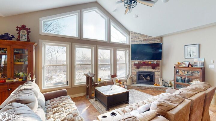 Property Photo: 2750 Indigo Ave IA 50653