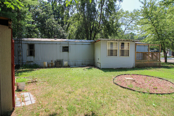 Property Photo:  11457 Circle Drive  MI 49087 