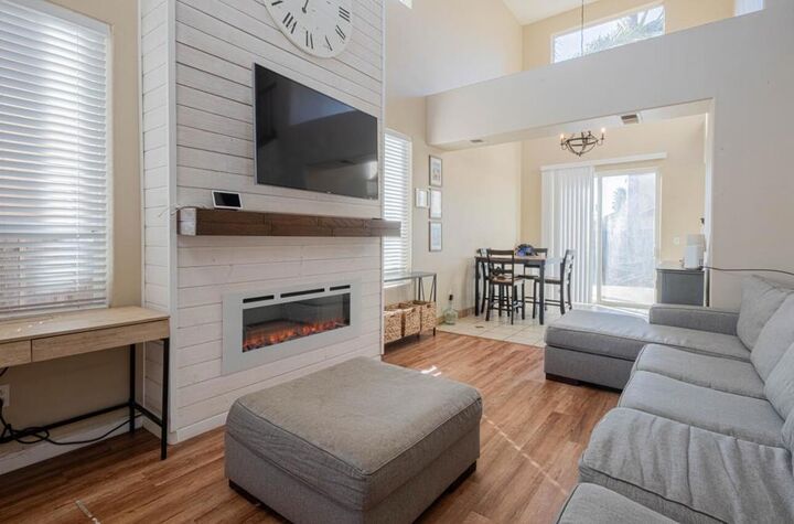 Property Photo:  1725 Great Island Street  CA 93906 