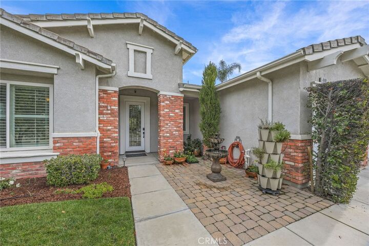 Property Photo: 4149 Chanticleer CA 92883
