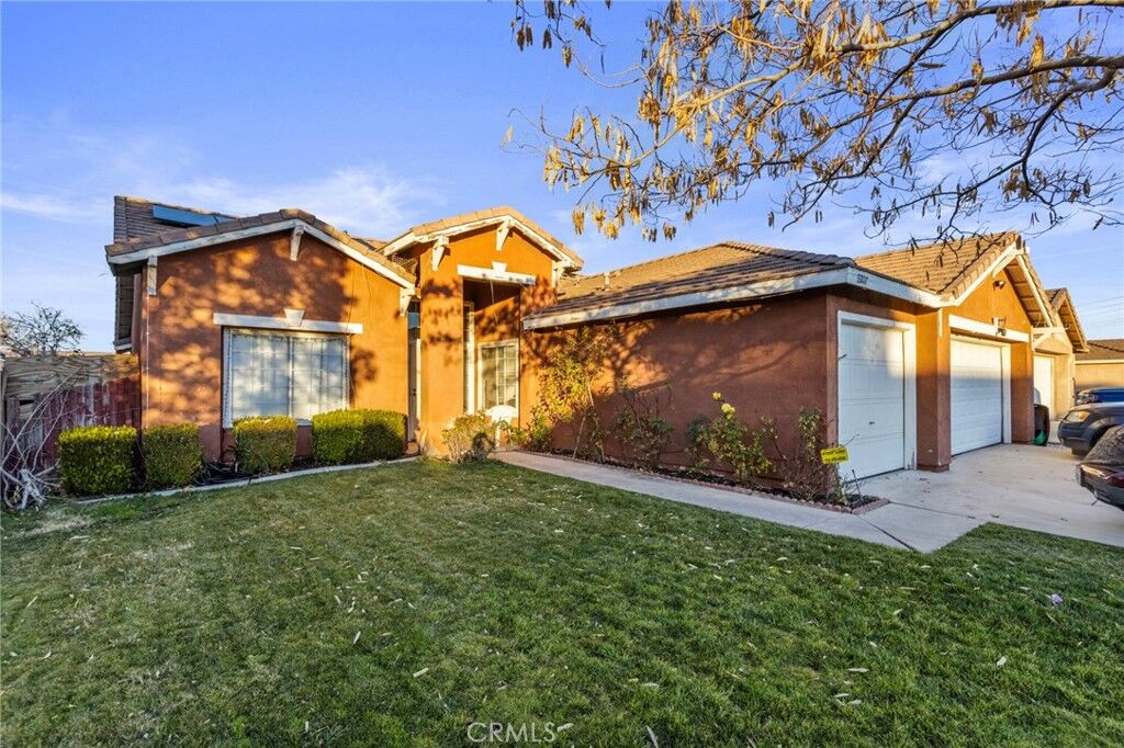 Property Photo:  13207 Fordham Circle  CA 92392 