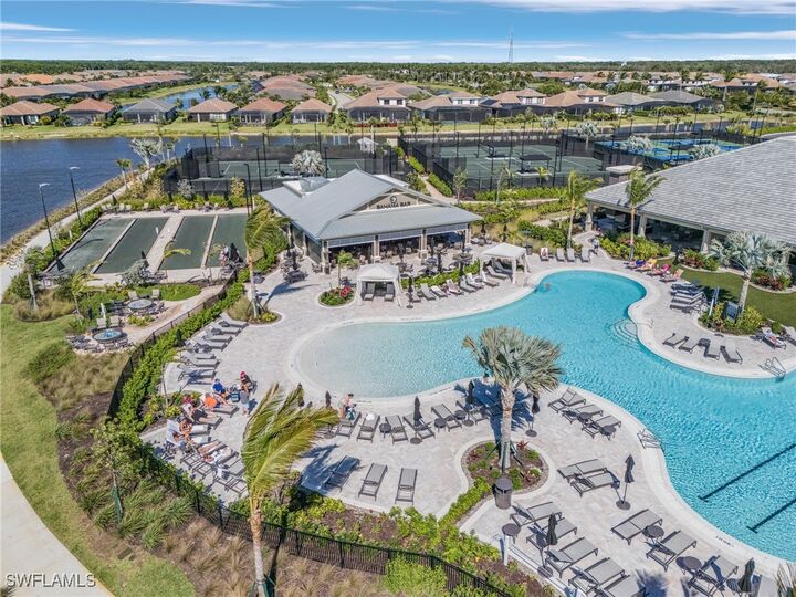 Property Photo:  15253 Zeno Way 203  FL 34114 