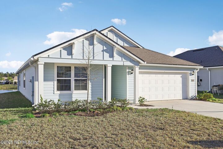 Property Photo:  610 Narvarez Avenue  FL 32084 