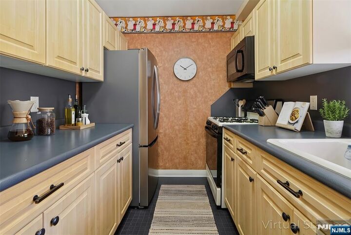 Property Photo:  4 Horizon Road #416  NJ 07024 