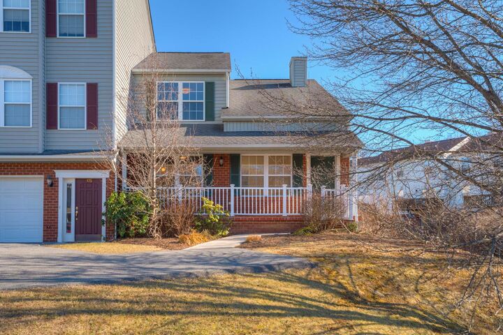 Property Photo:  185 Blue Leaf Drive  VA 24073 