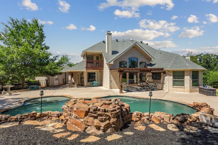 Property Photo:  2804 Guardian Court  TX 75022 