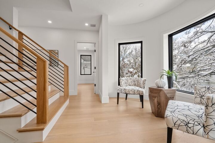 Property Photo:  116 Thorndike St 2  MA 02446 