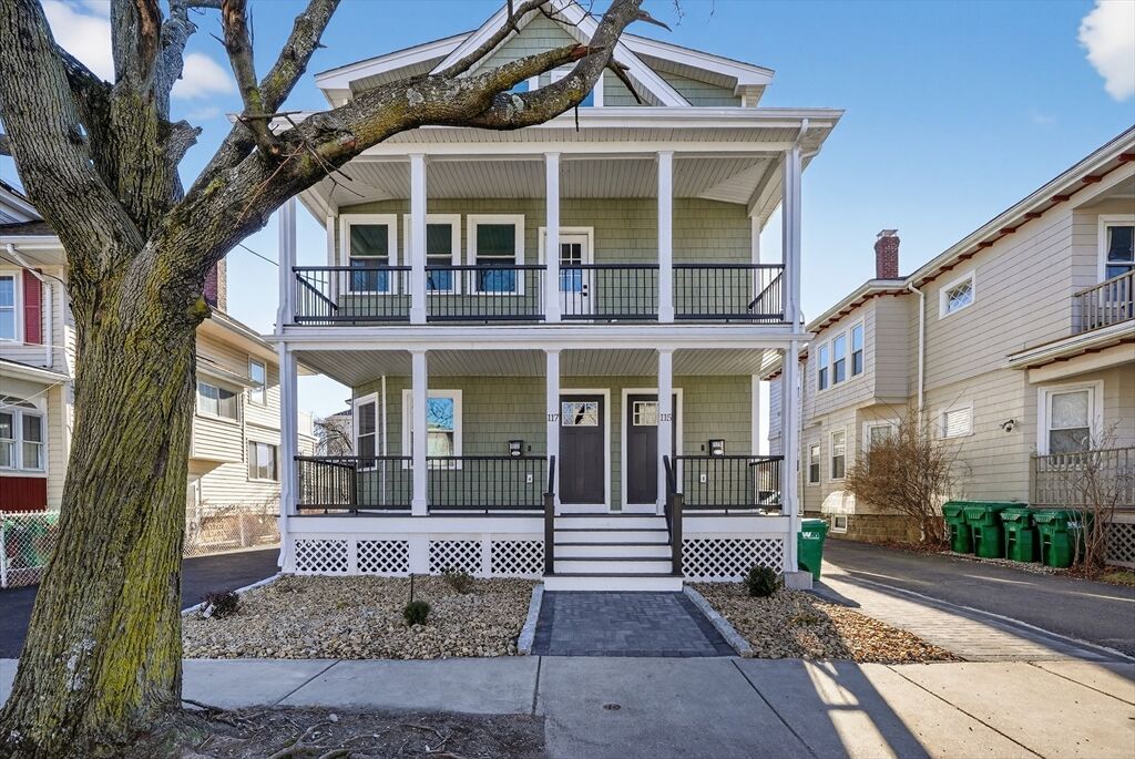 Property Photo:  117 Emerald 117  MA 02155 