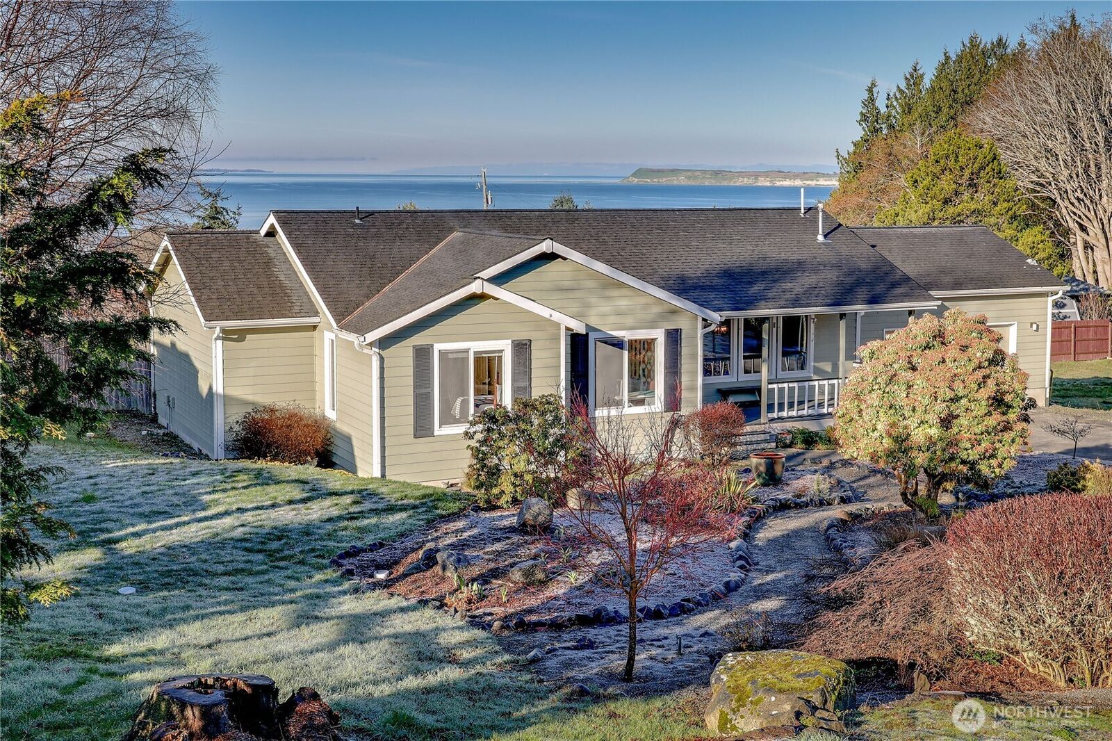 Property Photo: 113 Marine View Place WA 98368