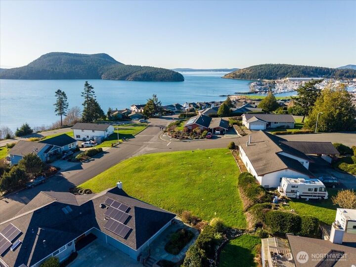 Property Photo: 4708 Bryce Drive WA 98221