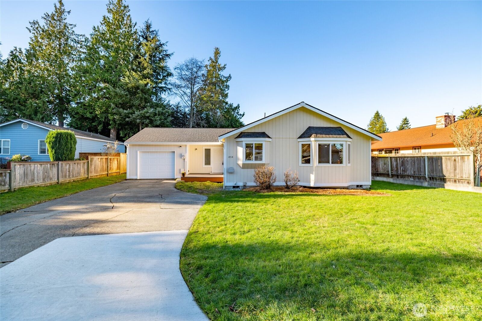 Property Photo:  4714  Cypress Drive  WA 98221 