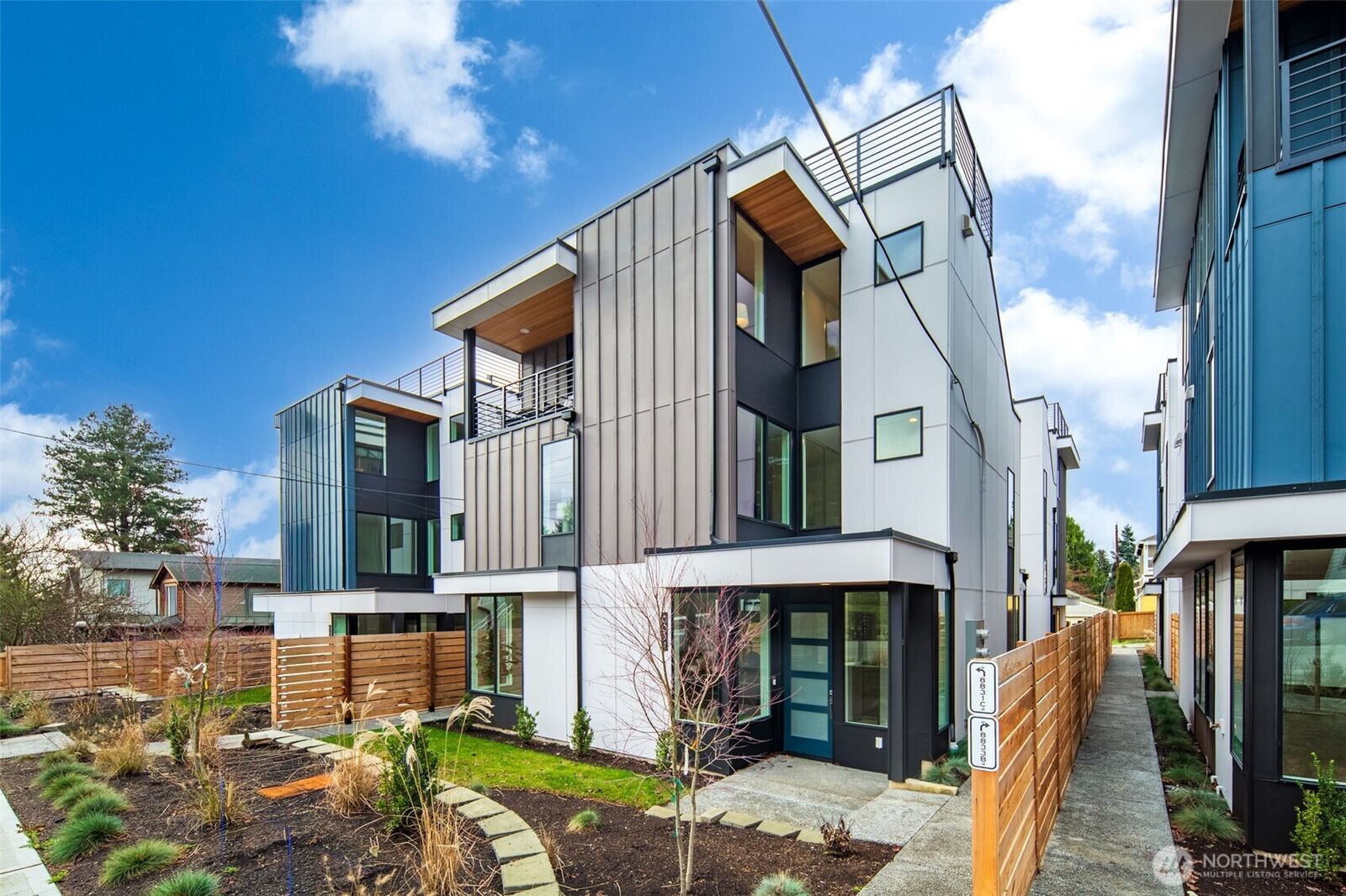 Property Photo: 8831 Wallingford Avenue N WA 98103