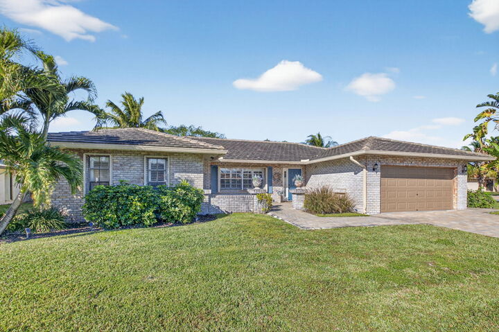 Property Photo:  21911 Satinwood Drive  FL 33428 